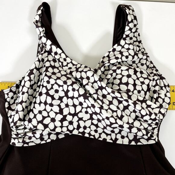 IT FIGURES Slender Thighs Chocolate Brown Daisy Print Empire Wrap‎ Swim Dress 12 - Picture 8 of 9